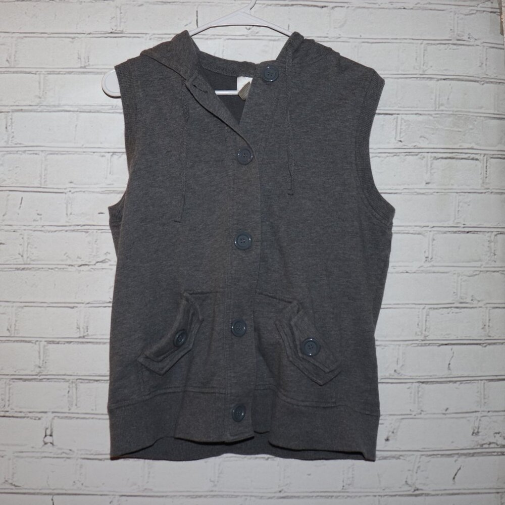 🖤 Studio Works Sleeveless Button‑Front Hoodie Vest · Size Medium